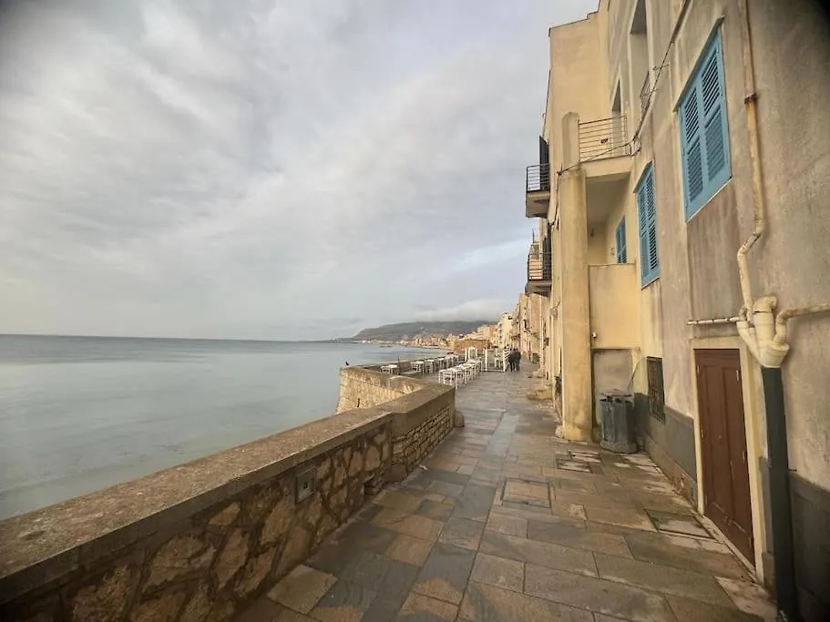 Lato Nord Il Rosso Vicino Al Mare Apartment Trapani